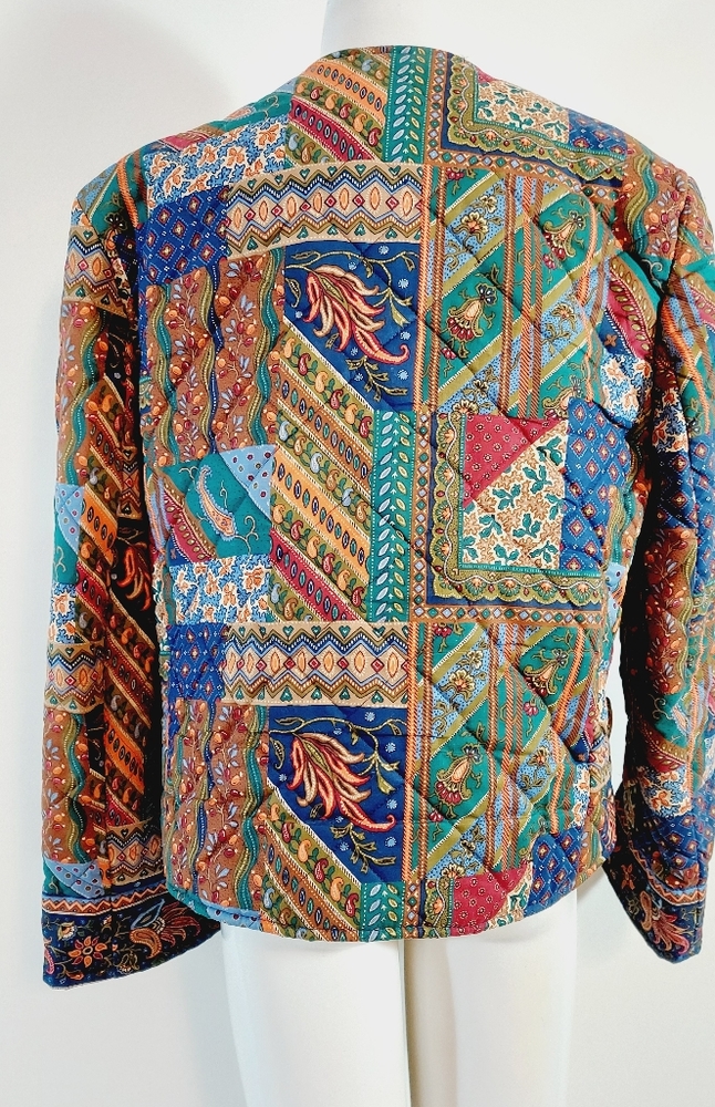 HP🥳 Vintage Vera Bradley quilted multi print patchwork puffy floral boho jacket - Picture 9 of 14